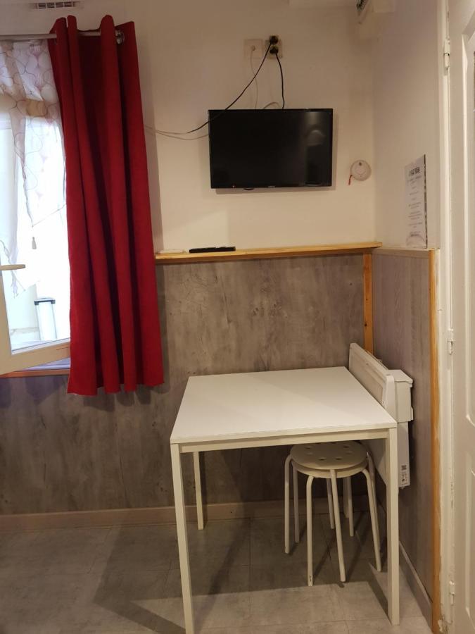 Apartment Entre Paris Et 2 *